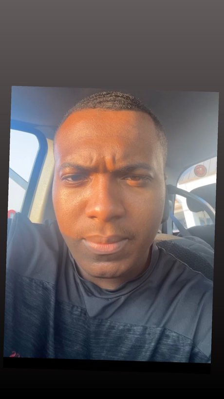 Deron pretty pornstar pic