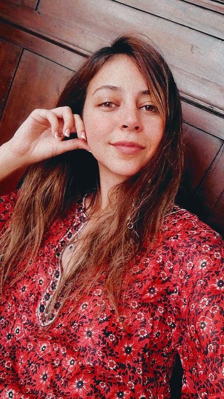 Romi Su rez ASMR adult actress pics