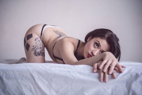 Romina Sunshine best model picture