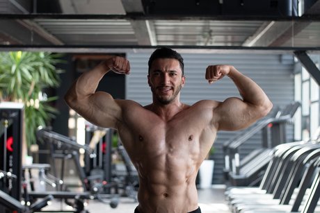 Romero star top pictures