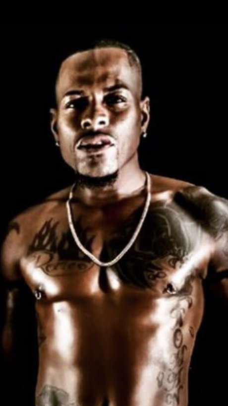 Romeo St James high quality model pictures