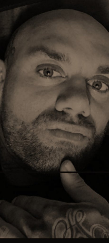 Roman Sylva model sex photos