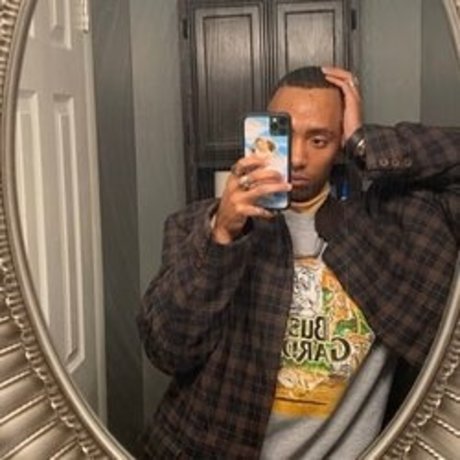 Roman Moore model erotic images