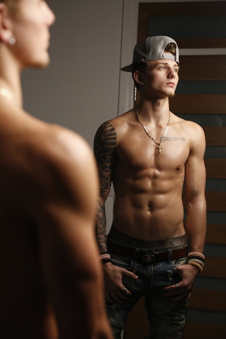 RockyOfficial star sex galleries