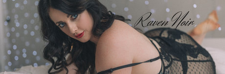 KINKY COSPLAY Raven model perfect pictures