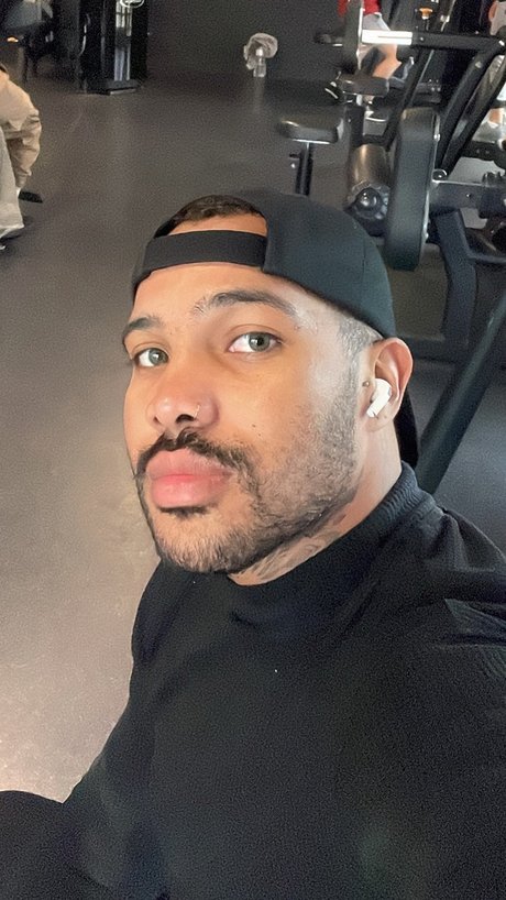 Rivieverson F lix sexy pornstar images