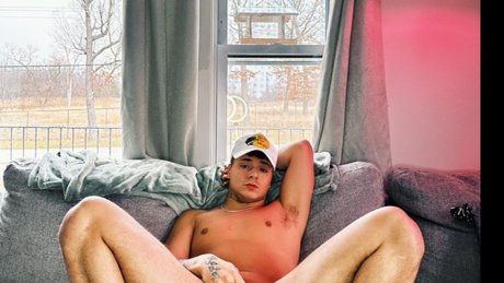 Rivers Cameron nude actress pic