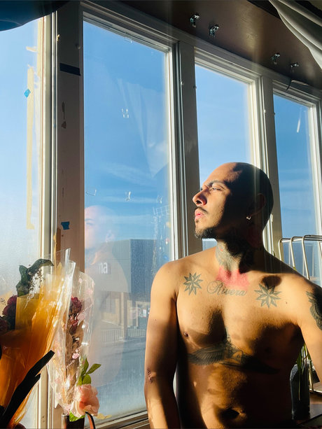 Jose L Rivera sexy star picture