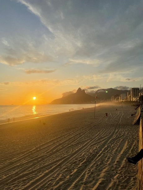 Henrique Santos nudes star pics