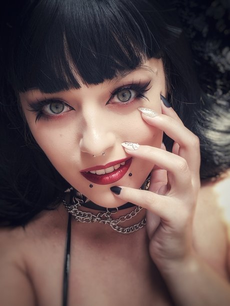 Runa pornstar exclusive gallery