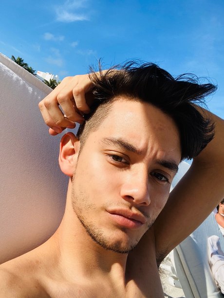 El Rey beautiful actress photo