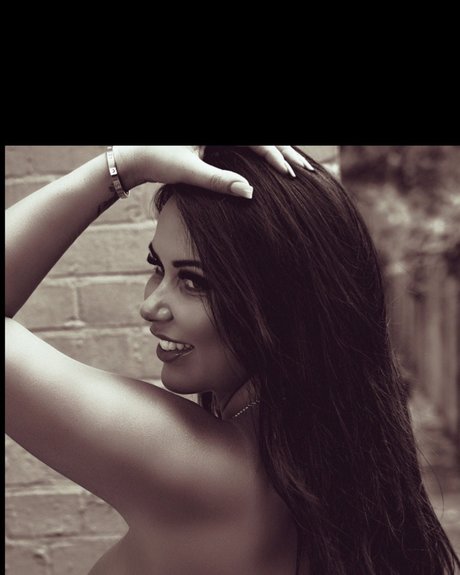 ROXXY CLARK model top picture