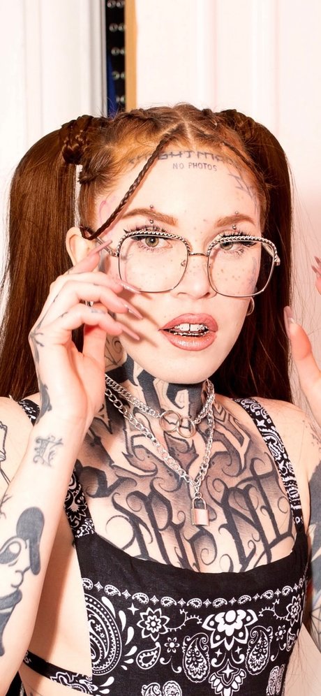 roussleevip model sexy img