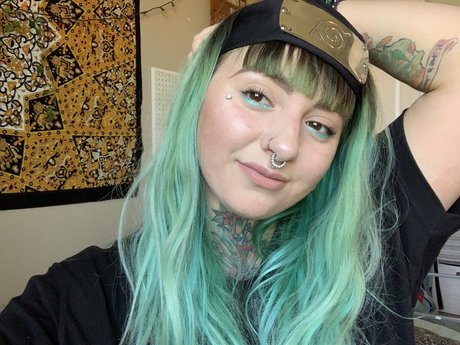 Sage Rose star naked pictures