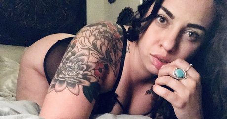 Saltylillady perfect actress photo