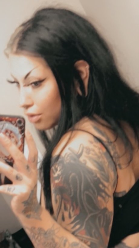 Salem Graves_ star porn pics