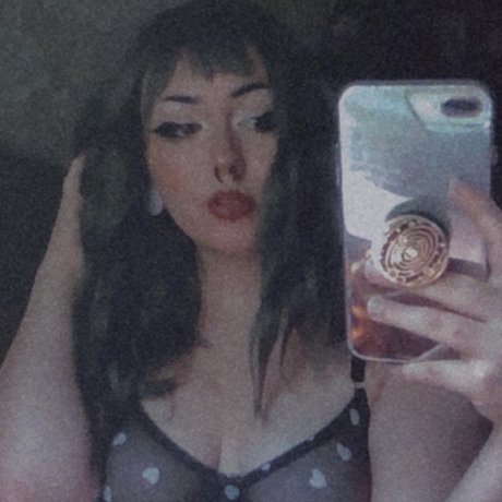 everest_ xxx pornstar image