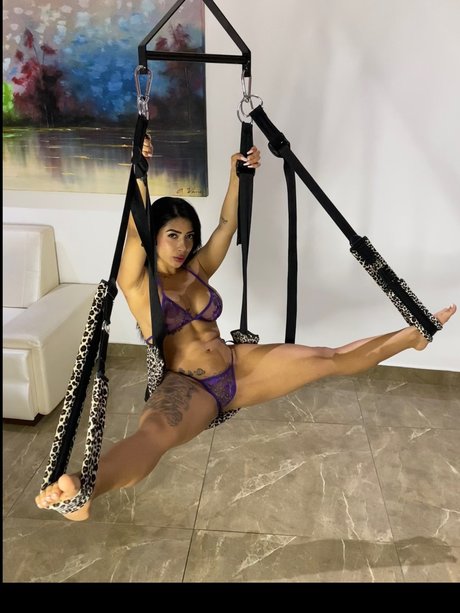 Saduar Gonzalez erotic pornstar pictures