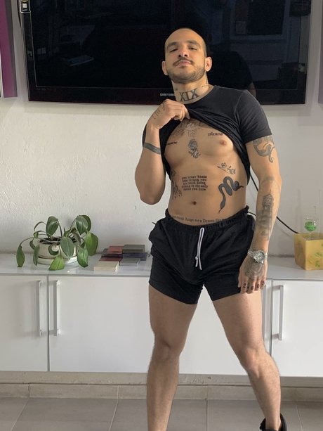 Sadosantos top star gallery