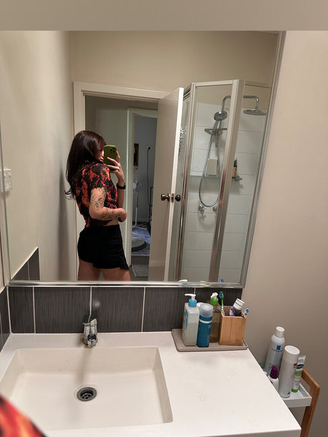 your girlfriend_ exclusive actress archive