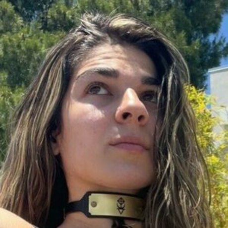 Lileffietv star erotic photos