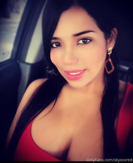 skyxxxred nudes star gallery