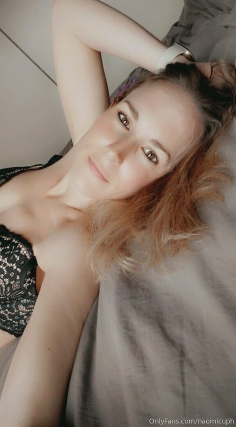 naomicuph hd model pic