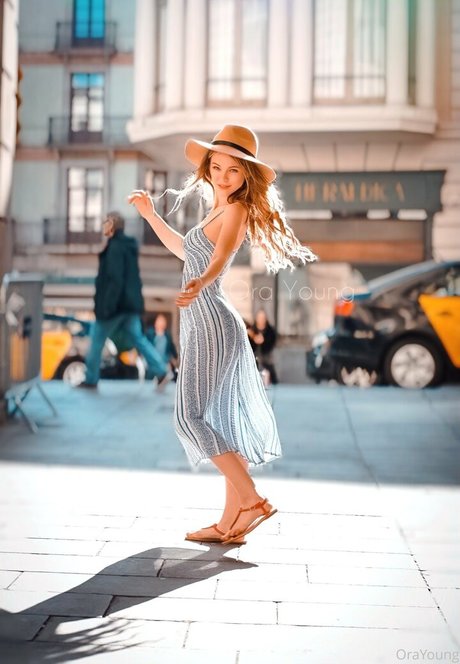 onlyora best actress picture