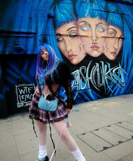 Ashnikko art actress photo