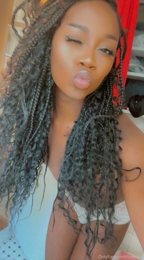 Vanniall star top img