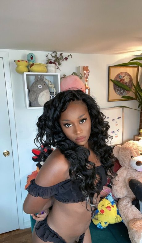 Vanniall star pictures