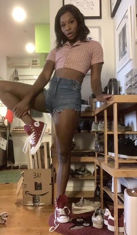 Vanniall top actress pic