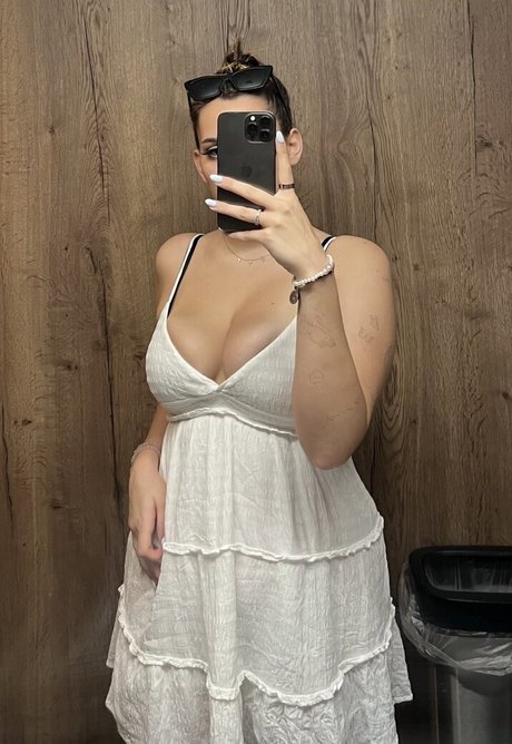 selinasailor erotic pornstar image