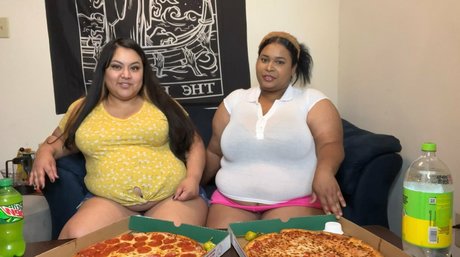 bigbellyjudy sexy model img