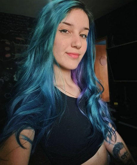 Teteia sexy actress photo