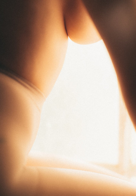 Lara Arluni sex actress photo