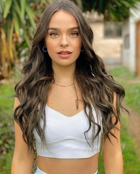 Twin Melody porn actress galleries