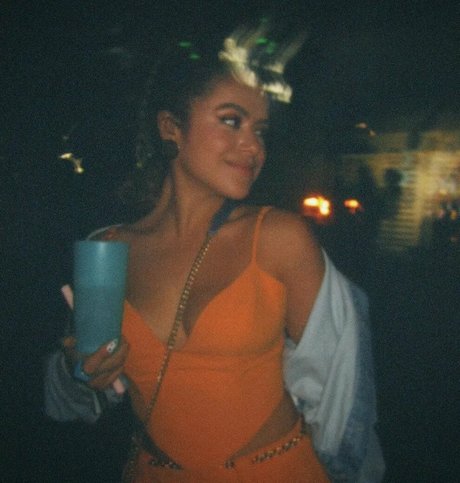 Maisa Silva pornstar nude photo