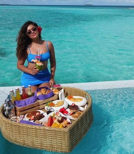 Maisa Silva beautiful star pics