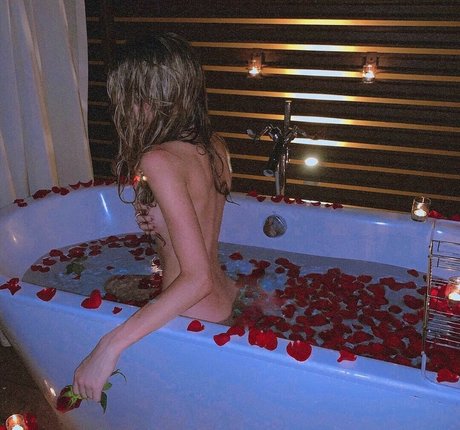 Xtracloudy adult star gallery