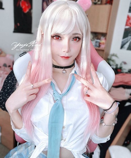 Yuji Koi model picture