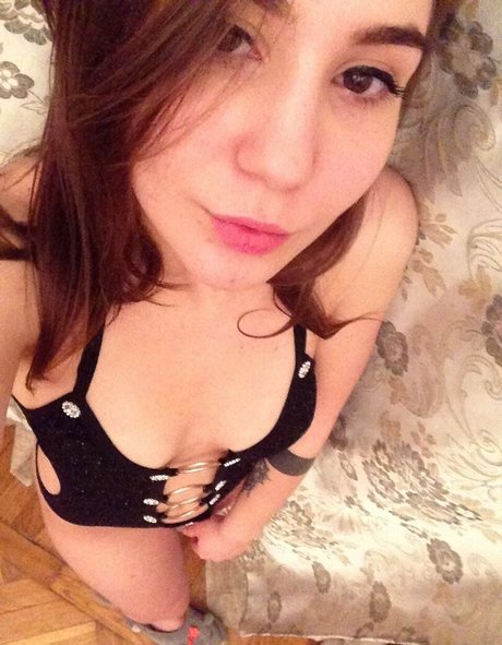 milenasweet art model photo