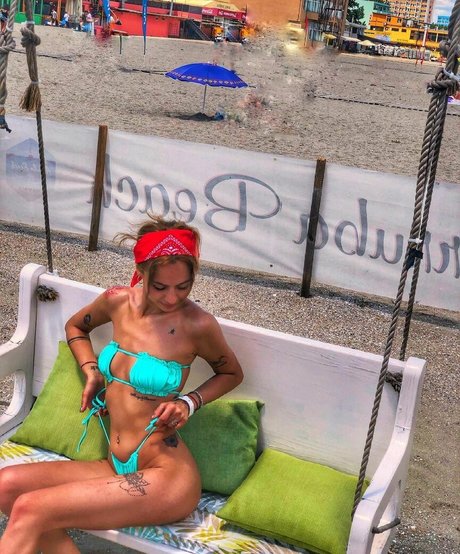 axalrnaed pornographic actress img