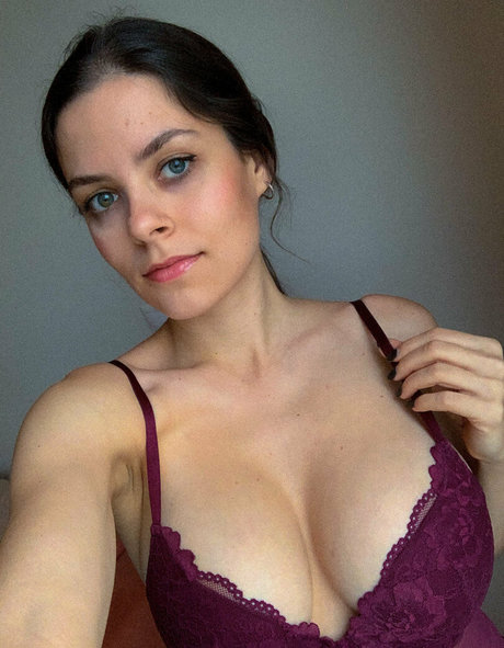 Lenabartos pornstar nudes photo