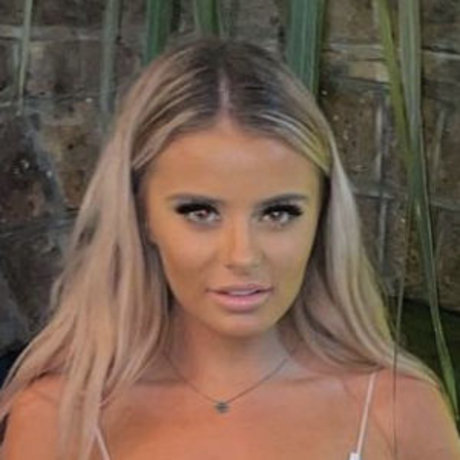 Cat Kivlin sexy pornstar gallery