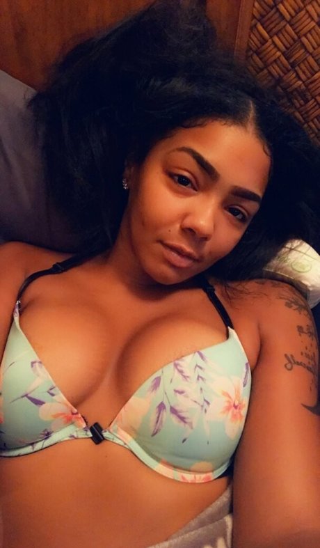 tokyoo model sexy img