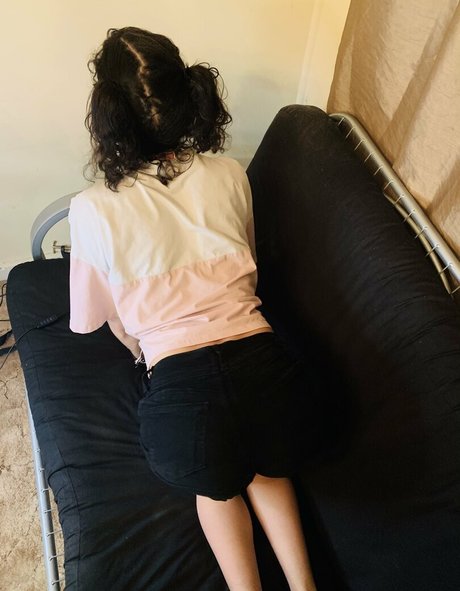 SheepIRL pretty pornstar galleries