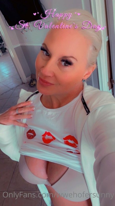 Tammy Lynn Sytch sexy pornstar pics