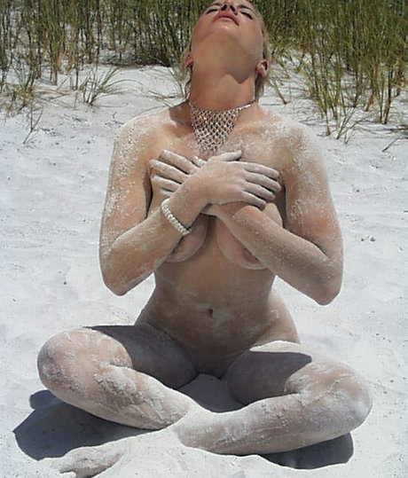 chubby latina teen onlyfans beautiful pictures