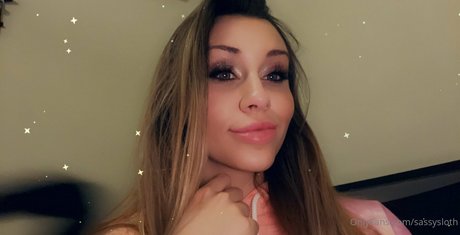 sassysloth art model pictures